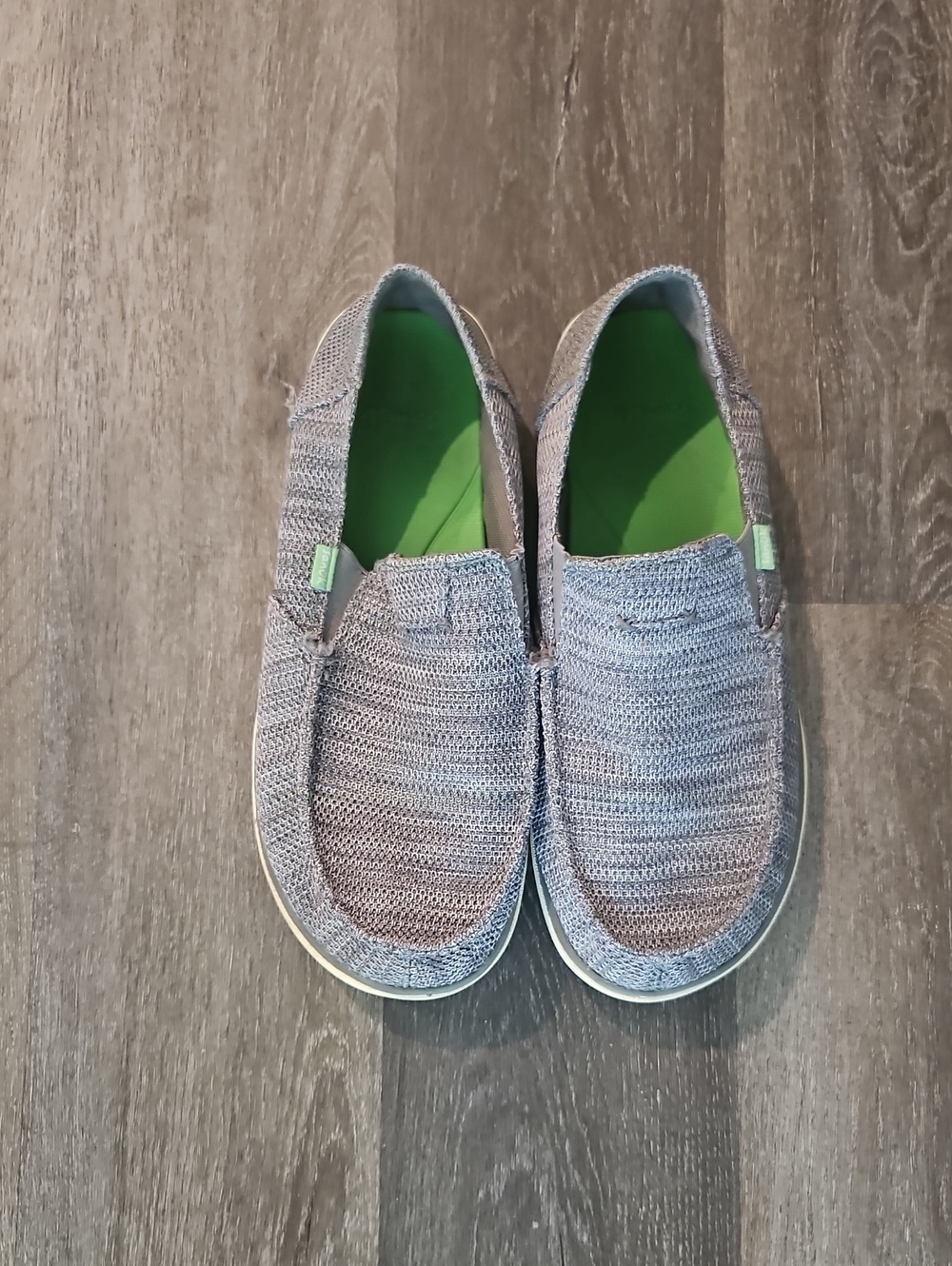 Sanuk Kids Gray Slip-On Sneakers with Green Insole